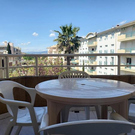 Port Frejus Rives Latines Studio Cabine 30 M2 4 Pe Extérieur photo