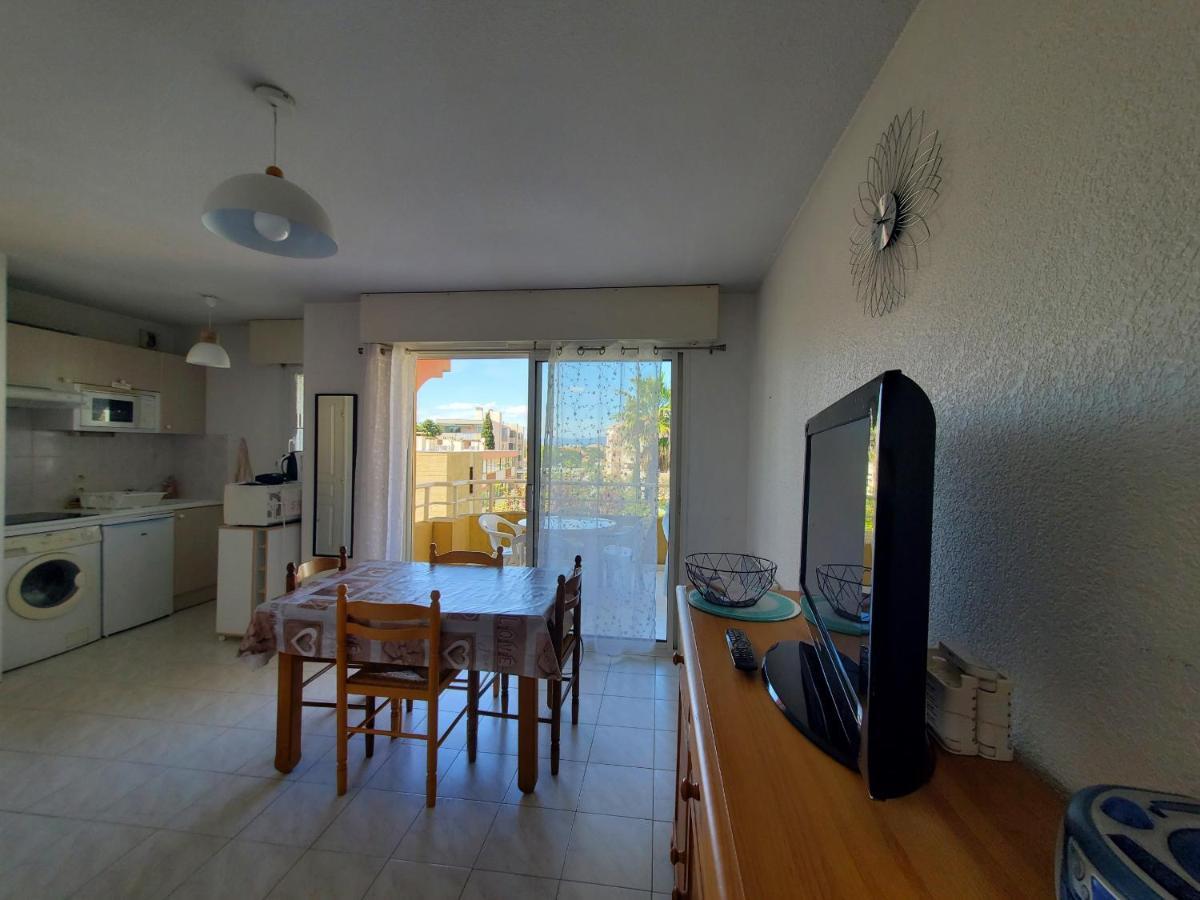 Port Frejus Rives Latines Studio Cabine 30 M2 4 Pe Extérieur photo